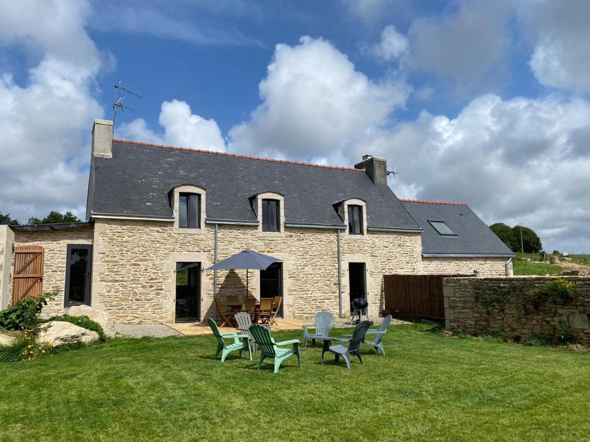 Les Ecuries Du Nevez Villa Ploneour-Lanvern Exterior photo